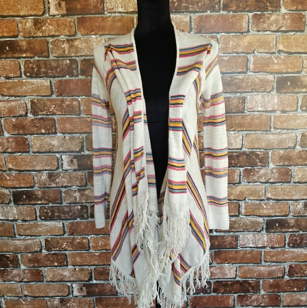 🏵Maurices Flowy Cardigan🏵